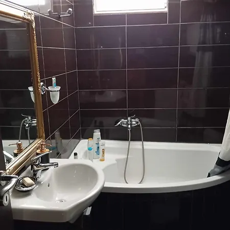 The Genius 3 Rooms, α Floor 3 υπνοδωμάτια, A όροφος Appartement *